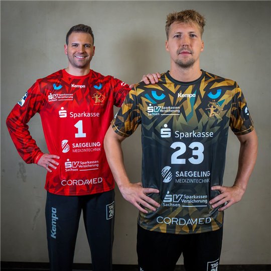 Original HCE Heimtrikot 26/27 Kinder schwarz
